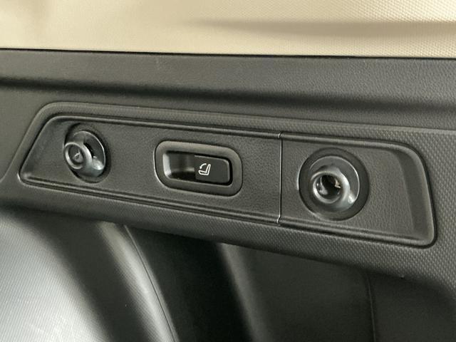 フォレスタープレミアム　４ＷＤ　ワンオーナー　８インチナビ　バックカメラ１年保証　ワンオーナー　８インチナビ　４ＷＤ　ドラレコ　ＥＴＣ　バックカメラ　アダプティブクルーズコントロール　コーナーセンサー　前後席シートヒーター　ステアリングヒーター　１８インチアルミホイール（兵庫県）の中古車