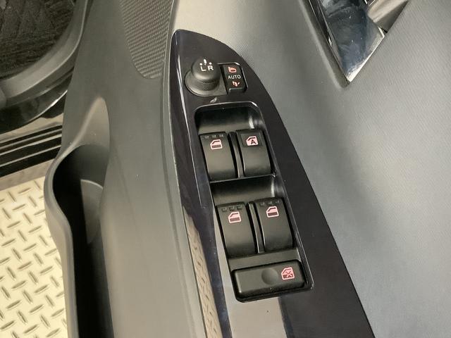 タントカスタムRS トップエディションVS SAIII 禁煙車1年保証 禁煙車 ターボ ワンオーナー 8インチナビTV ETC パノラマモニター 後席モニター 両側電動スライドドア リアコーナーセンサー 運転席シートヒーター USB 15インチ純正アルミホイール(兵庫県)の中古車