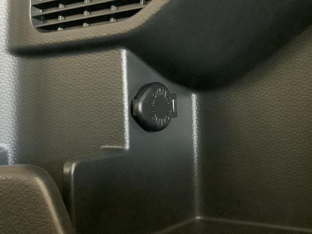 トールカスタムG リミテッド SAIII ワンオーナー ナビTV1年保証 ワンオーナー ナビTV ETC ドラレコ パノラマモニター オートクルーズコントロール 両側電動スライドドア 前後コーナーセンサー 前席シートヒーター USB 14インチ純正アルミホイール(兵庫県)の中古車