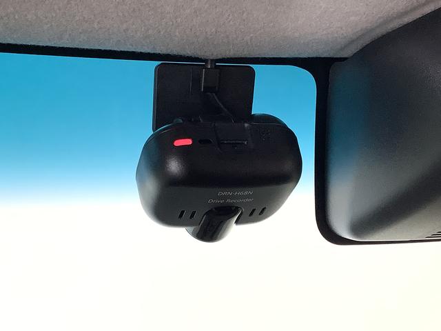 タントカスタムＲＳ　トップエディションＶＳ　ＳＡIII　１オーナー１年保証　ワンオーナー　８インチナビＴＶ　パノラマモニター　ターボ　ドラレコ　ＥＴＣ　両側電動スライドドア　運転席シートヒーター　リアコーナーセンサー　Ｂｌｕｅｔｏｏｔｈ　１５インチ純正アルミホイール（兵庫県）の中古車