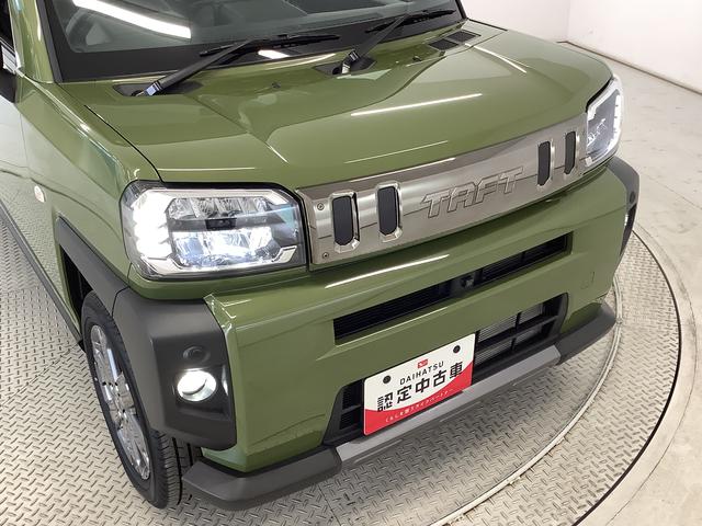 タフトGターボ ダーククロムベンチャー クルコン コーナーセンサー走行無制限1年保証 前後コーナーセンサー アダプティブクルーズコントロール 前席シートヒーター オートマチックハイビーム オートブレーキホールド スカイフィールトップ 15インチ純正アルミホイール(兵庫県)の中古車