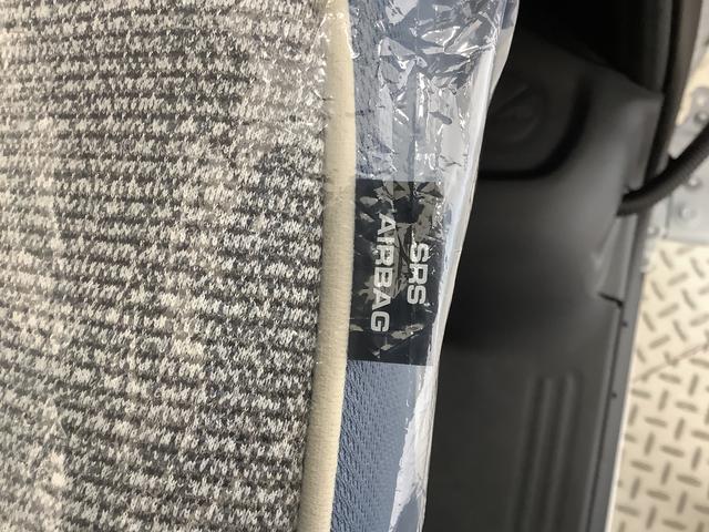 ムーヴキャンバスストライプスＧ　両側電動スライドドア　前後コーナーセンサー走行無制限１年保証　両側電動スライドドア　前後コーナーセンサー　前席シートヒーター　ホットカップホルダー　オートハイビーム　ＬＥＤヘッドライト　プッシュスタート　横滑り防止装置　オートエアコン（兵庫県）の中古車