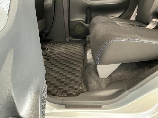 ムーヴカスタム　Ｘ　ハイパー　禁煙　ワンオーナー　ＣＤ　ＥＴＣ走行無制限１年保証　禁煙車　ワンオーナー　ＣＤオーディオ　ＥＴＣ　ＵＳＢ接続　ＬＥＤヘッドライト　アイドリングストップ　プッシュスタート　横滑り防止装置　オートエアコン　１４インチ純正アルミホイール（兵庫県）の中古車