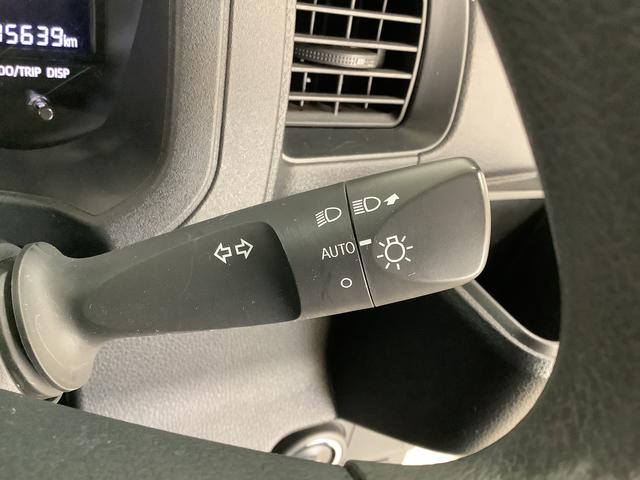 ハイゼットカーゴＤＸ　ＣＶＴ　ワンオーナー　ＥＴＣ　前後コーナーセンサー走行無制限１年保証　前後コーナーセンサー　ラジオデッキ　ＣＶＴ車　ワンオーナー　ＥＴＣ　オートマチックハイビーム　アイドリングストップ　プッシュスタート　横滑り防止装置　ヘッドライトレベライザー（兵庫県）の中古車