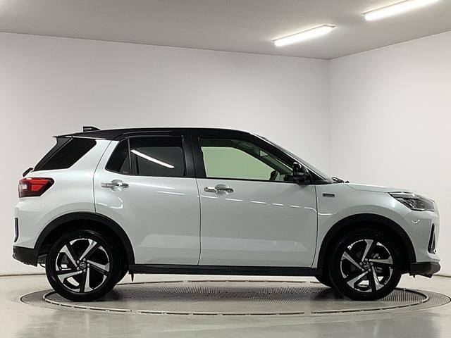 ロッキープレミアムG HEV ワンオーナー ディスプレイオーディオ1年保証 9インチディスプレイオーディオ 1オーナー パノラマモニター アダプティブクルーズコントロール 前後コーナーセンサー シートヒーター ブラインドスポットモニター 17インチ純正アルミホイール(兵庫県)の中古車