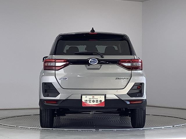 ロッキープレミアムG HEV ワンオーナー ディスプレイオーディオ1年保証 9インチディスプレイオーディオ ワンオーナー パノラマモニター アダプティブクルーズコントロール 前後コーナーセンサー 前席シートヒーター Bluetooth 17インチ純正アルミホイール(兵庫県)の中古車