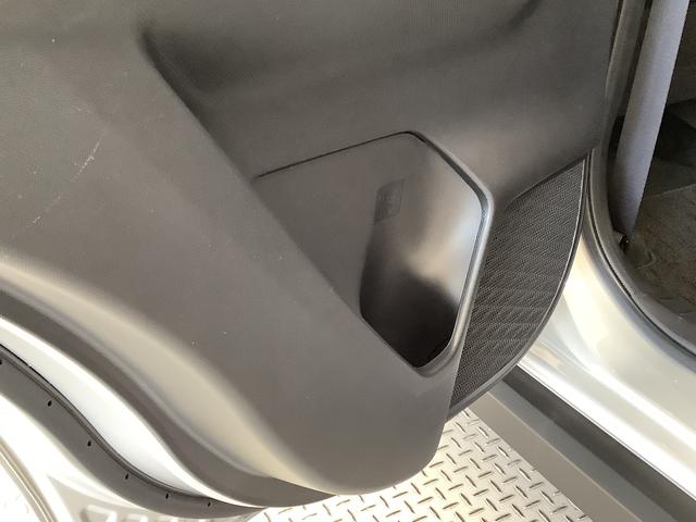 ロッキープレミアムG HEV ワンオーナー ディスプレイオーディオ1年保証 9インチディスプレイオーディオ ワンオーナー パノラマモニター アダプティブクルーズコントロール 前後コーナーセンサー 前席シートヒーター Bluetooth 17インチ純正アルミホイール(兵庫県)の中古車