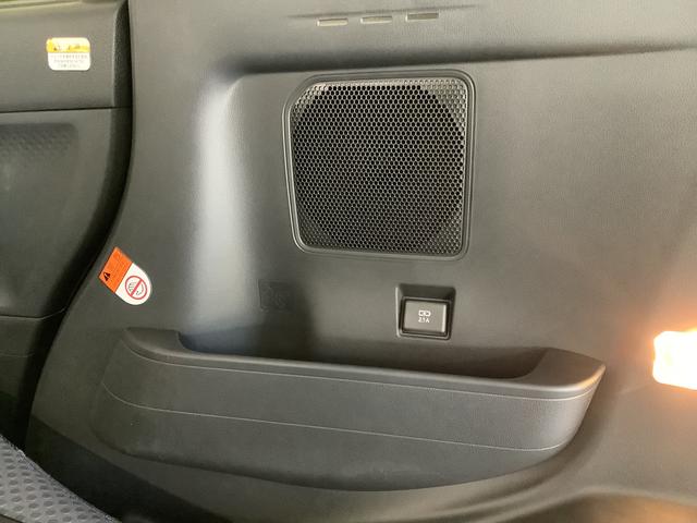 タントファンクロスターボ 両側電動スライド 前後コーナーセンサー走行無制限1年保証 両側電動スライドドア 前後コーナーセンサー 前席シートヒーター ルーフレール オートマチックハイビーム LEDヘッドライト オートブレーキホールド 15インチ純正アルミホイール(兵庫県)の中古車