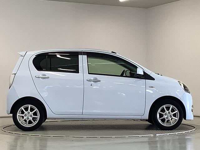 ミライースX メモリアルエディション CD アイドリングストップ走行無制限1年保証 アイドリングストップ CDオーディオ ETC ドアバイザー ヘッドライトレベライザー 電動格納ドアミラー フォグランプ アクセサリーソケット 14インチ純正アルミホイール(兵庫県)の中古車