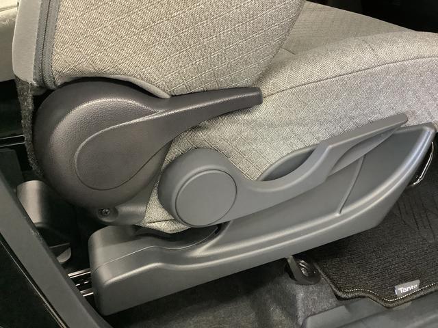 タントＸ　雹害車両　片側電動スライドドア　前後コーナーセンサー雹害車両　１年保証　片側電動スライドドア　前後コーナーセンサー　前席シートヒーター　オートマチックハイビーム　ＬＥＤヘッドライト　オートブレーキホールド　アイドリングストップ　横滑り防止装置（兵庫県）の中古車