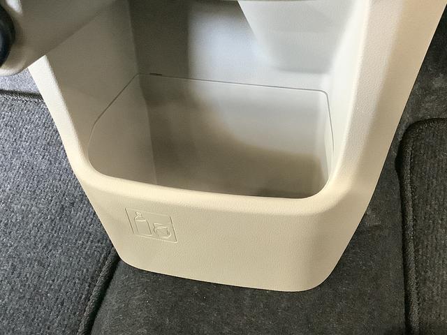 ムーヴＸリミテッドII　ＳＡIII　雹害車両　ＣＤ　シートヒーター雹害車両　１年保証　運転席シートヒーター　ＣＤオーディオ　オートマチックハイビーム　ＬＥＤヘッドライト　アイドリングストップ　プッシュスタート　横滑り防止装置　１４インチ純正アルミホイール（兵庫県）の中古車