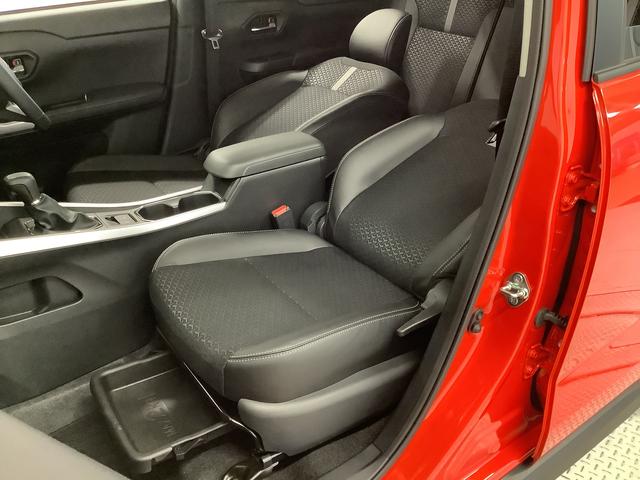 ロッキープレミアムＧ　ＨＥＶ　ワンオーナー　ディスプレイオーディオ１年保証　９インチディスプレイオーディオ　１オーナー　パノラマモニター　アダプティブクルーズコントロール　前後コーナーセンサー　シートヒーター　ブラインドスポットモニター　１７インチ純正アルミホイール（兵庫県）の中古車