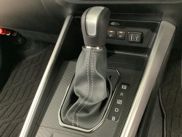 ロッキープレミアムＧ　ＨＥＶ　ワンオーナー　ディスプレイオーディオ１年保証　９インチディスプレイオーディオ　１オーナー　パノラマモニター　アダプティブクルーズコントロール　前後コーナーセンサー　シートヒーター　ブラインドスポットモニター　１７インチ純正アルミホイール（兵庫県）の中古車