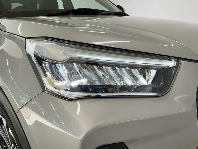 ロッキープレミアムＧ　ＨＥＶ　９インチディスプレイオーディオ　ＵＳＢ１年保証　９インチディスプレイオーディオ　パノラマモニター　アダプティブクルーズコントロール　前後コーナーセンサー　前席シートヒーター　ブラインドスポットモニター　ＵＳＢ　１７インチ純正アルミホイール（兵庫県）の中古車