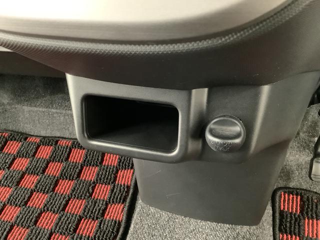 ムーヴカスタム　Ｘ　禁煙　ナビ　ＥＴＣ　ＨＩＤ　オートエアコン１年保証　禁煙車　ナビ　オートエアコン　ＥＴＣ　ＵＳＢ接続　ＨＩＤヘッドライト　プッシュスタート　ドアバイザー　電動格納ドアミラー　アクセサリーソケット　ベンチシート　１４インチ純正アルミホイール（兵庫県）の中古車