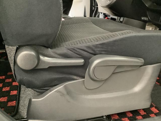 ムーヴカスタム　Ｘ　禁煙　ナビ　ＥＴＣ　ＨＩＤ　オートエアコン１年保証　禁煙車　ナビ　オートエアコン　ＥＴＣ　ＵＳＢ接続　ＨＩＤヘッドライト　プッシュスタート　ドアバイザー　電動格納ドアミラー　アクセサリーソケット　ベンチシート　１４インチ純正アルミホイール（兵庫県）の中古車