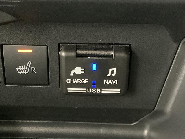 ロッキープレミアムＧ　ＨＥＶ　ワンオーナー　ナビ　ドラレコ　ＥＴＣ１年保証　ワンオーナー　ナビＴＶ　ＥＴＣ　ドラレコ　パノラマモニター　アダプティブクルーズコントロール　ブラインドスポットモニター　前後コーナーセンサー　シートヒーター　１７インチ純正アルミホイール（兵庫県）の中古車