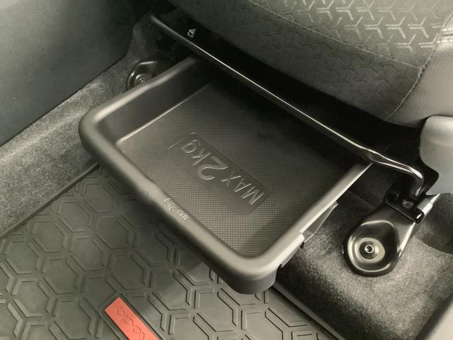 ロッキープレミアムＧ　ＨＥＶ　ワンオーナー　ナビ　ドラレコ　ＥＴＣ１年保証　ワンオーナー　ナビＴＶ　ＥＴＣ　ドラレコ　パノラマモニター　アダプティブクルーズコントロール　ブラインドスポットモニター　前後コーナーセンサー　シートヒーター　１７インチ純正アルミホイール（兵庫県）の中古車