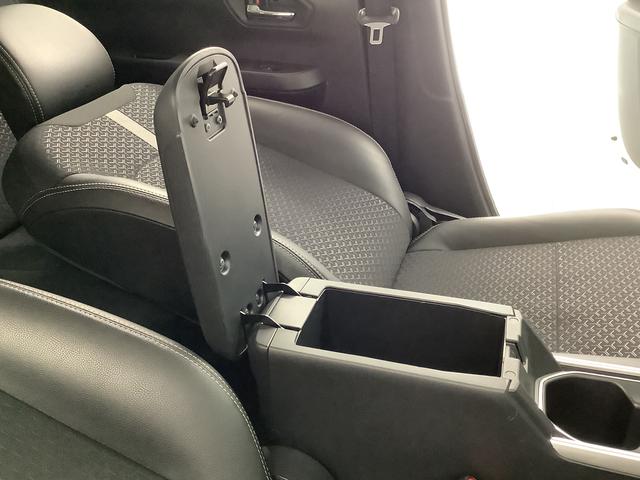 ロッキープレミアムＧ　ＨＥＶ　ワンオーナー　ナビ　ドラレコ　ＥＴＣ１年保証　ワンオーナー　ナビＴＶ　ＥＴＣ　ドラレコ　パノラマモニター　アダプティブクルーズコントロール　ブラインドスポットモニター　前後コーナーセンサー　シートヒーター　１７インチ純正アルミホイール（兵庫県）の中古車