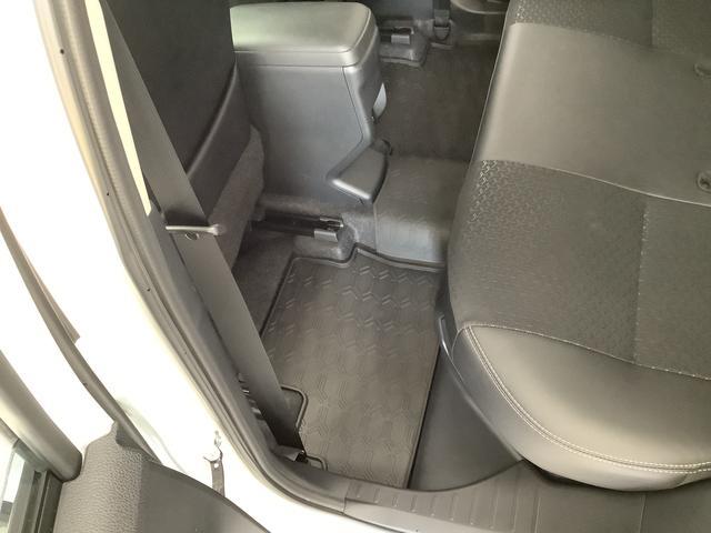 ロッキープレミアムＧ　ＨＥＶ　ワンオーナー　ナビ　ドラレコ　ＥＴＣ１年保証　ワンオーナー　ナビＴＶ　ＥＴＣ　ドラレコ　パノラマモニター　アダプティブクルーズコントロール　ブラインドスポットモニター　前後コーナーセンサー　シートヒーター　１７インチ純正アルミホイール（兵庫県）の中古車