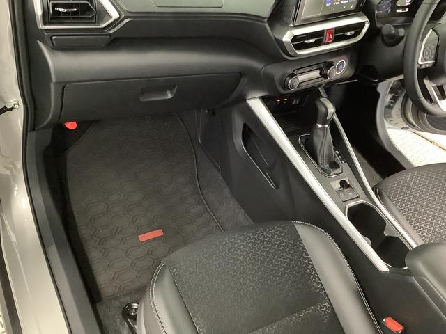 ロッキープレミアムＧ　ＨＥＶ　ワンオーナー　ディスプレイオーディオ１年保証　９インチディスプレイオーディオ　１オーナー　パノラマモニター　アダプティブクルーズコントロール　前後コーナーセンサー　シートヒーター　ブラインドスポットモニター　１７インチ純正アルミホイール（兵庫県）の中古車