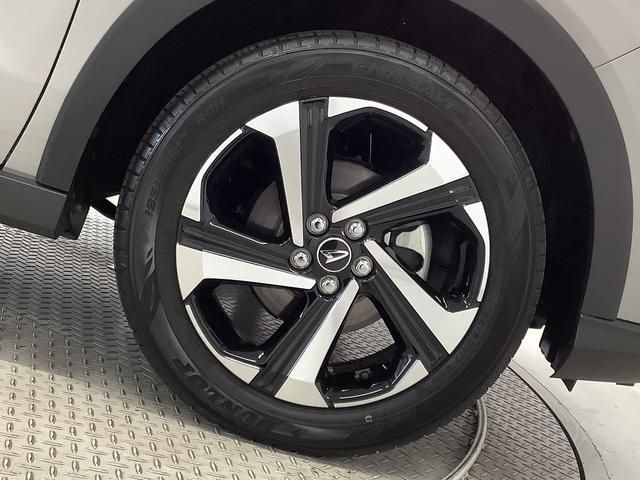 ロッキープレミアムＧ　ＨＥＶ　ワンオーナー　ディスプレイオーディオ１年保証　９インチディスプレイオーディオ　１オーナー　パノラマモニター　アダプティブクルーズコントロール　前後コーナーセンサー　シートヒーター　ブラインドスポットモニター　１７インチ純正アルミホイール（兵庫県）の中古車