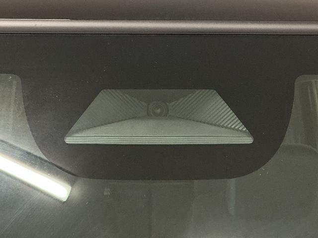 Ｎ−ＢＯＸカスタムスロープ　福祉車両　禁煙　８インチナビＴＶ　バックカメラ１年保証　福祉車輌　禁煙車　８インチナビ　バックカメラ　電動ウインチ　アダプティブクルーズコントロール　両側電動スライドドア　前後コーナーセンサー　前席シートヒーター　ＵＳＢ接続端子　緊急通報ボタン（兵庫県）の中古車