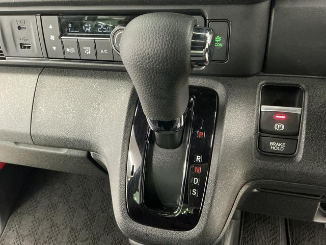 Ｎ−ＢＯＸカスタムスロープ　福祉車両　禁煙　８インチナビＴＶ　バックカメラ１年保証　福祉車輌　禁煙車　８インチナビ　バックカメラ　電動ウインチ　アダプティブクルーズコントロール　両側電動スライドドア　前後コーナーセンサー　前席シートヒーター　ＵＳＢ接続端子　緊急通報ボタン（兵庫県）の中古車