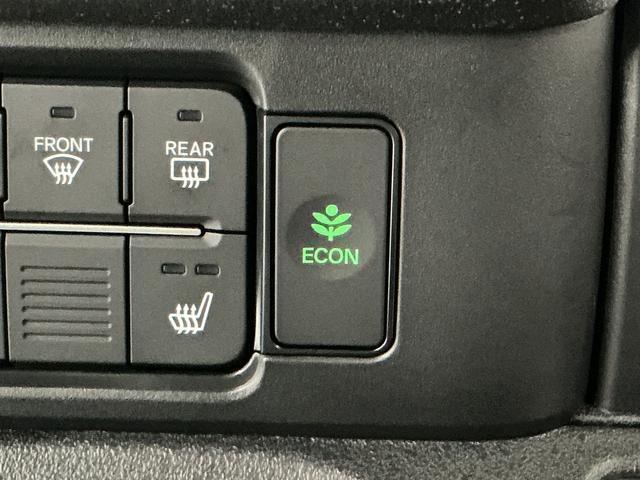 Ｎ−ＢＯＸカスタムスロープ　福祉車両　禁煙　８インチナビＴＶ　バックカメラ１年保証　福祉車輌　禁煙車　８インチナビ　バックカメラ　電動ウインチ　アダプティブクルーズコントロール　両側電動スライドドア　前後コーナーセンサー　前席シートヒーター　ＵＳＢ接続端子　緊急通報ボタン（兵庫県）の中古車