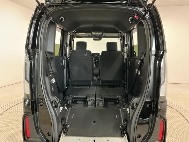 Ｎ−ＢＯＸカスタムスロープ　福祉車両　禁煙　８インチナビＴＶ　バックカメラ１年保証　福祉車輌　禁煙車　８インチナビ　バックカメラ　電動ウインチ　アダプティブクルーズコントロール　両側電動スライドドア　前後コーナーセンサー　前席シートヒーター　ＵＳＢ接続端子　緊急通報ボタン（兵庫県）の中古車