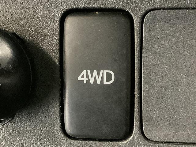 ハイゼットトラックＥＸＴ　４ＷＤ　ＡＴ　ＣＤオーディオ　キーレス　荷台作業灯走行無制限１年保証　４ＷＤ　荷台作業灯　ＡＴ車　ＣＤオーディオ　３方開　ゲートプロテクター　荷台マット　キーレスエントリー　ドアバイザー　ヘッドライトレベライザー　スペアタイヤ　フォグランプ（兵庫県）の中古車