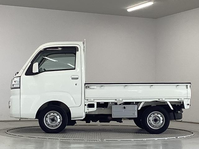 ハイゼットトラックＥＸＴ　４ＷＤ　ＡＴ　ＣＤオーディオ　キーレス　荷台作業灯走行無制限１年保証　４ＷＤ　荷台作業灯　ＡＴ車　ＣＤオーディオ　３方開　ゲートプロテクター　荷台マット　キーレスエントリー　ドアバイザー　ヘッドライトレベライザー　スペアタイヤ　フォグランプ（兵庫県）の中古車