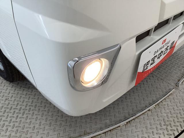 ハイゼットトラックＥＸＴ　４ＷＤ　ＡＴ　ＣＤオーディオ　キーレス　荷台作業灯走行無制限１年保証　４ＷＤ　荷台作業灯　ＡＴ車　ＣＤオーディオ　３方開　ゲートプロテクター　荷台マット　キーレスエントリー　ドアバイザー　ヘッドライトレベライザー　スペアタイヤ　フォグランプ（兵庫県）の中古車