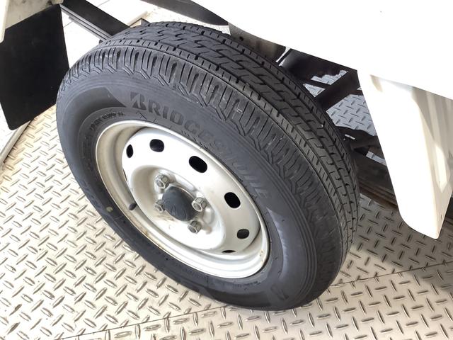 ハイゼットトラックＥＸＴ　４ＷＤ　ＡＴ　ＣＤオーディオ　キーレス　荷台作業灯走行無制限１年保証　４ＷＤ　荷台作業灯　ＡＴ車　ＣＤオーディオ　３方開　ゲートプロテクター　荷台マット　キーレスエントリー　ドアバイザー　ヘッドライトレベライザー　スペアタイヤ　フォグランプ（兵庫県）の中古車