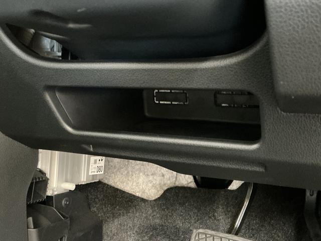 ムーヴキャンバスストライプスＧターボ　９インチディスプレイオーディオ　ＵＳＢ１年保証　９インチディスプレイオーディオ　バックカメラ　両側電動スライドドア　Ｑｉワイヤレス充電　前後コーナーセンサー　前席シートヒーター　ホットカップホルダー　Ｂｌｕｅｔｏｏｔｈ　スマホ連携（兵庫県）の中古車