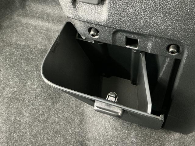 ムーヴキャンバスストライプスＧターボ　９インチディスプレイオーディオ　ＵＳＢ１年保証　９インチディスプレイオーディオ　バックカメラ　両側電動スライドドア　Ｑｉワイヤレス充電　前後コーナーセンサー　前席シートヒーター　ホットカップホルダー　Ｂｌｕｅｔｏｏｔｈ　スマホ連携（兵庫県）の中古車