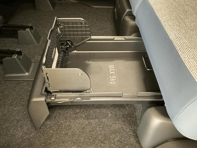 ムーヴキャンバスストライプスＧターボ　９インチディスプレイオーディオ　ＵＳＢ１年保証　９インチディスプレイオーディオ　バックカメラ　両側電動スライドドア　Ｑｉワイヤレス充電　前後コーナーセンサー　前席シートヒーター　ホットカップホルダー　Ｂｌｕｅｔｏｏｔｈ　スマホ連携（兵庫県）の中古車