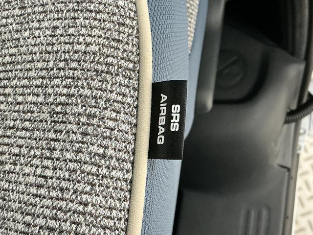 ムーヴキャンバスストライプスＧ　ワンオーナー　前後コーナーセンサー　両側電動走行無制限１年保証　両側電動スライドドア　ワンオーナー　前後コーナーセンサー　前席シートヒーター　ホットカップホルダー　オートハイビーム　ＬＥＤヘッドライト　横滑り防止装置　ＵＳＢチャージャー（兵庫県）の中古車