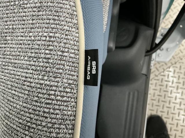 ムーヴキャンバスストライプスＧ　雹害車両　ワンオーナー　前後コーナーセンサー雹害車両　１年保証　両側電動スライドドア　ワンオーナー　前後コーナーセンサー　前席シートヒーター　ホットカップホルダー　オートハイビーム　ＬＥＤヘッドライト　オートブレーキホールド　横滑り防止装置（兵庫県）の中古車