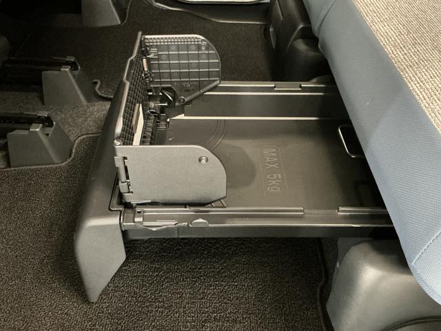 ムーヴキャンバスストライプスＧ　雹害車両　ワンオーナー　前後コーナーセンサー雹害車両　１年保証　両側電動スライドドア　ワンオーナー　前後コーナーセンサー　前席シートヒーター　ホットカップホルダー　オートハイビーム　ＬＥＤヘッドライト　オートブレーキホールド　横滑り防止装置（兵庫県）の中古車