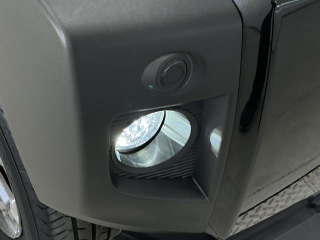 タフトG ダーククロムベンチャー ワンオーナー シートヒーター走行無制限1年保証 前後コーナーセンサー ワンオーナー 前席シートヒーター オートハイビーム スマートキー プッシュスタート LEDヘッドライト スカイフィールトップ 15インチ純正アルミホイール(兵庫県)の中古車