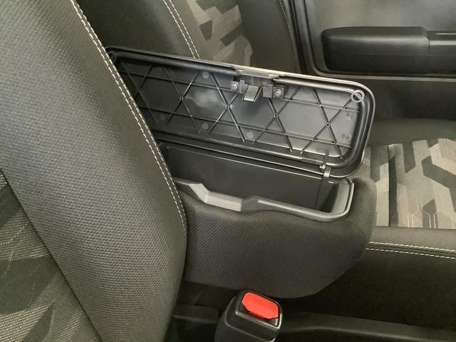 タフトGターボ ダーククロムベンチャー 4WD ワンオーナー走行無制限1年保証 前後コーナーセンサー 4WD ワンオーナー アダプティブクルーズコントロール 前席シートヒーター オートハイビーム スマートキー スカイフィールトップ 15インチ純正アルミホイール(兵庫県)の中古車