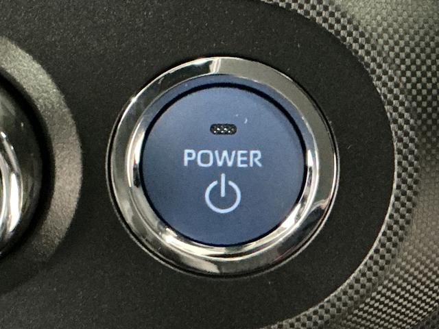 ロッキープレミアムＧ　ＨＥＶ　９インチディスプレイオーディオ　ＵＳＢ１年保証　９インチディスプレイオーディオ　パノラマモニター　アダプティブクルーズコントロール　ブラインドスポットモニター　前後コーナーセンサー　前席シートヒーター　ＵＳＢ　１７インチ純正アルミホイール（兵庫県）の中古車