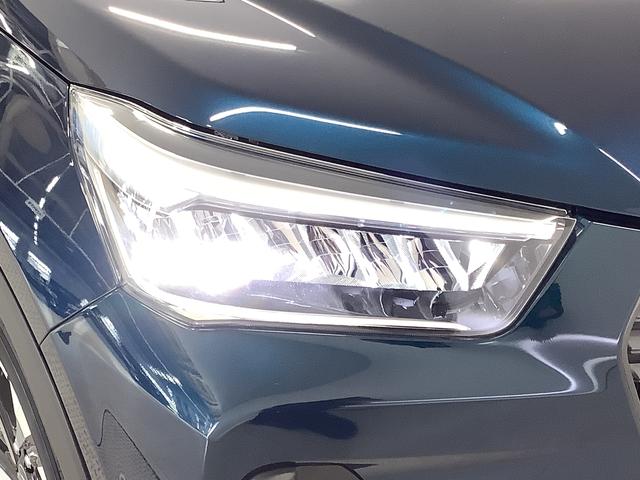 ロッキープレミアムＧ　ＨＥＶ　９インチディスプレイオーディオ　ＵＳＢ１年保証　９インチディスプレイオーディオ　パノラマモニター　アダプティブクルーズコントロール　前後コーナーセンサー　前席シートヒーター　ブラインドスポットモニター　ＵＳＢ　１７インチ純正アルミホイール（兵庫県）の中古車