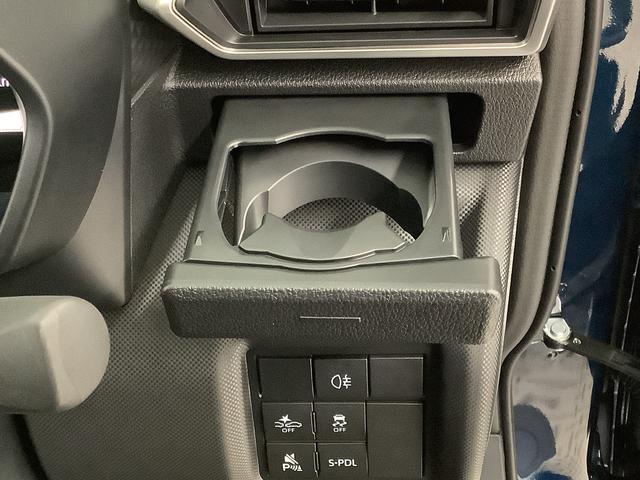 ロッキープレミアムＧ　ＨＥＶ　９インチディスプレイオーディオ　ＵＳＢ１年保証　９インチディスプレイオーディオ　パノラマモニター　アダプティブクルーズコントロール　前後コーナーセンサー　前席シートヒーター　ブラインドスポットモニター　ＵＳＢ　１７インチ純正アルミホイール（兵庫県）の中古車