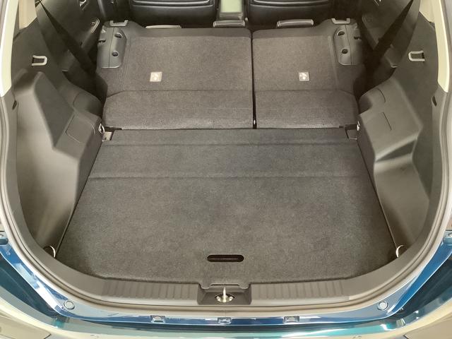 ロッキープレミアムＧ　ＨＥＶ　９インチディスプレイオーディオ　ＵＳＢ１年保証　９インチディスプレイオーディオ　パノラマモニター　アダプティブクルーズコントロール　前後コーナーセンサー　前席シートヒーター　ブラインドスポットモニター　ＵＳＢ　１７インチ純正アルミホイール（兵庫県）の中古車