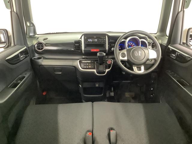 Ｎ−ＢＯＸカスタムＧ・Ｌパッケージ　禁煙　ＣＤオーディオ　片側電動スライドドア走行無制限１年保証　片側電動スライドドア　禁煙車　ＣＤオーディオ　ＨＩＤヘッドライト　アイドリングストップ　プッシュスタート　横滑り防止装置　オートライト　オートエアコン　１４インチアルミホイール（兵庫県）の中古車