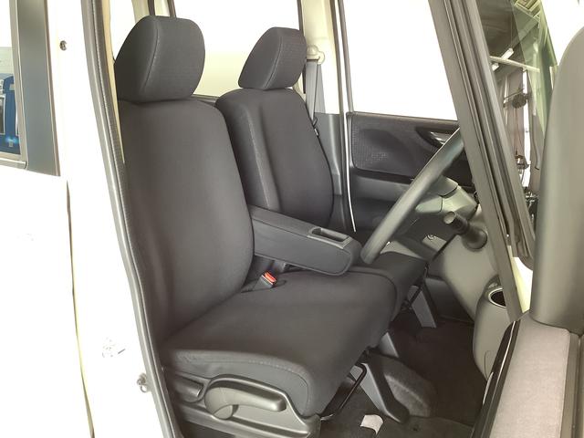 Ｎ−ＢＯＸカスタムＧ・Ｌパッケージ　禁煙　ＣＤオーディオ　片側電動スライドドア走行無制限１年保証　片側電動スライドドア　禁煙車　ＣＤオーディオ　ＨＩＤヘッドライト　アイドリングストップ　プッシュスタート　横滑り防止装置　オートライト　オートエアコン　１４インチアルミホイール（兵庫県）の中古車