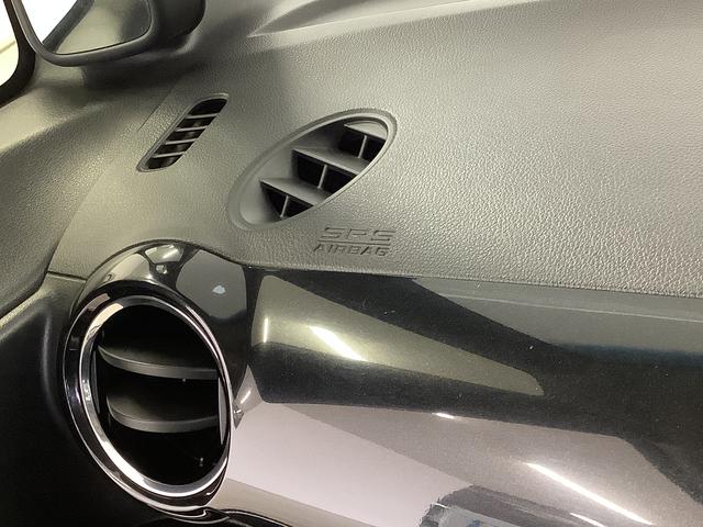 Ｎ−ＢＯＸカスタムＧ・Ｌパッケージ　禁煙　ＣＤオーディオ　片側電動スライドドア走行無制限１年保証　片側電動スライドドア　禁煙車　ＣＤオーディオ　ＨＩＤヘッドライト　アイドリングストップ　プッシュスタート　横滑り防止装置　オートライト　オートエアコン　１４インチアルミホイール（兵庫県）の中古車