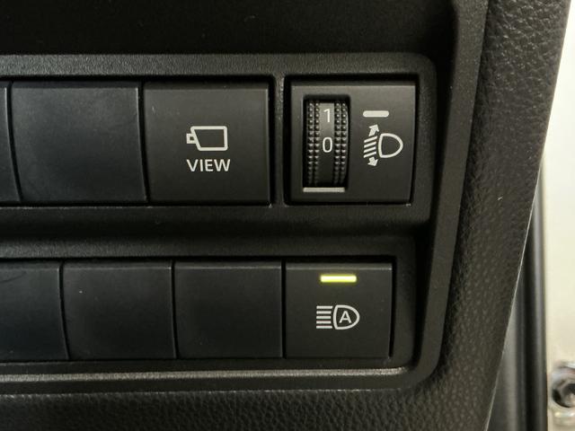 ヤリスクロスＺ　禁煙　ワンオーナー　８インチナビ　ＥＴＣ　クルコン１年保証　禁煙車　ワンオーナー　ＥＴＣ　８インチナビ　パノラミックビューモニター　アダプティブクルーズコントロール　ブラインドスポットモニター　前後コーナーセンサー　１８インチアルミホイール（兵庫県）の中古車